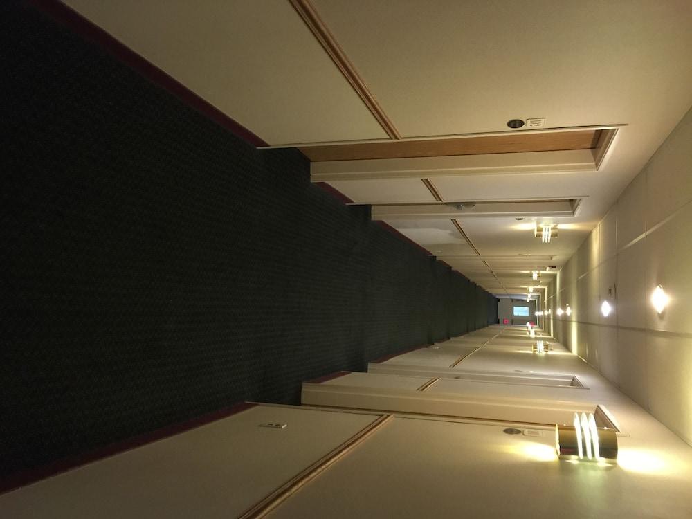 经济套房酒店 尼法 外观 照片